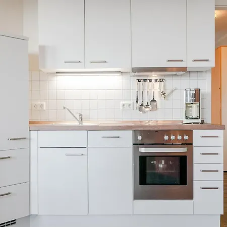 Im 3 Og Mit Balkon In Sellin (Rugen)